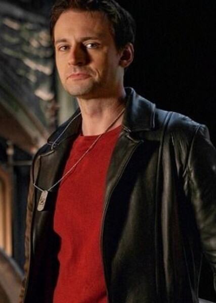 Callum Blue photo