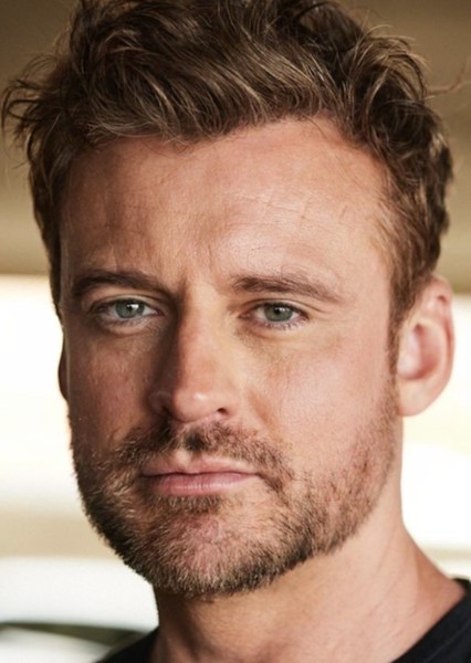 Callum Blue photo