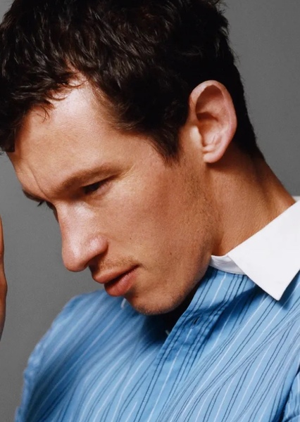 Callum Turner photo