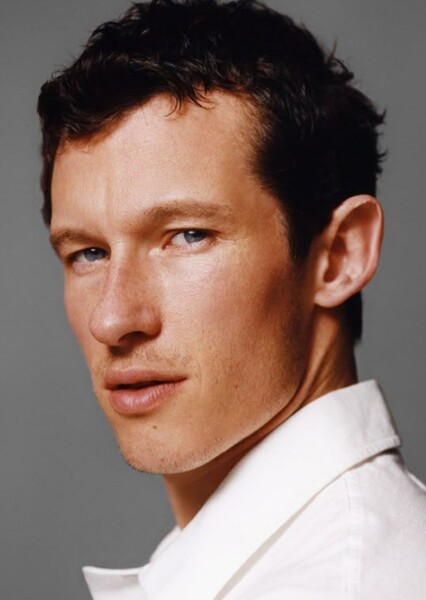 Callum Turner photo
