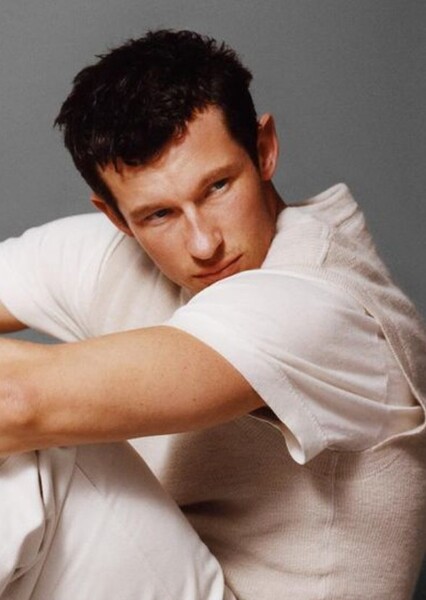 Callum Turner photo