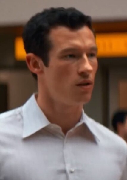 Callum Turner photo