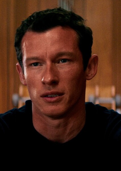 Callum Turner photo