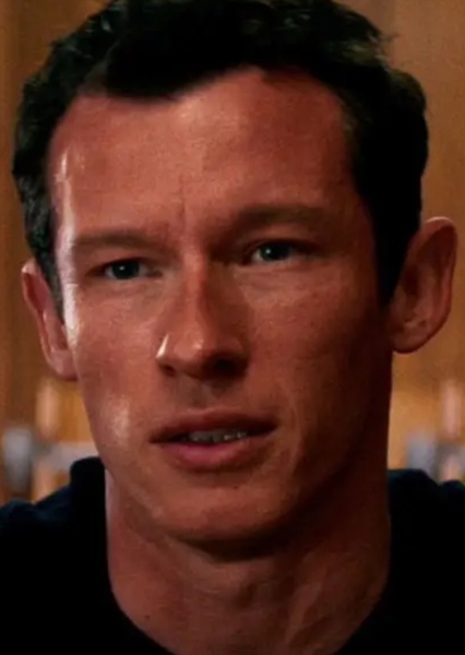 Callum Turner photo