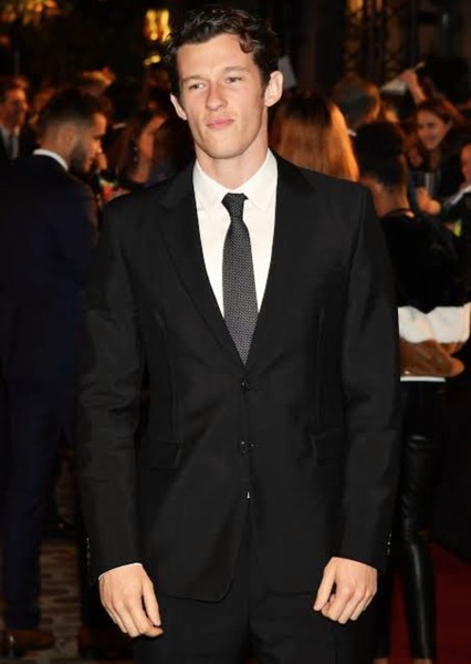 Callum Turner photo