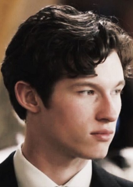 Callum Turner photo