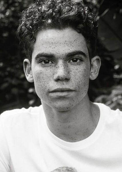 Cameron Boyce photo