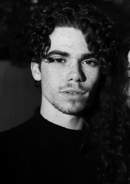 Cameron Boyce photo