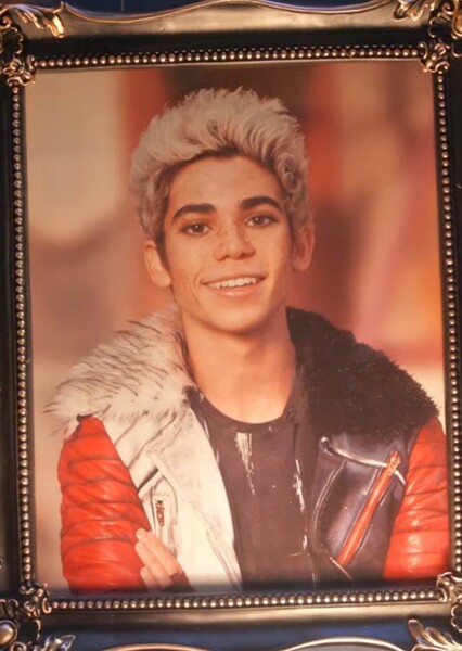 Cameron Boyce photo