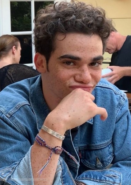 Cameron Boyce photo