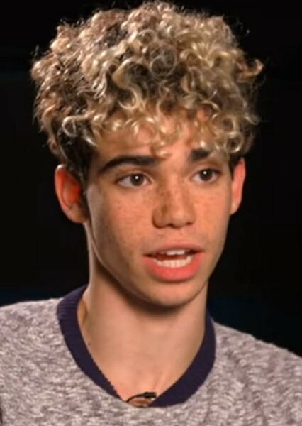 Cameron Boyce photo