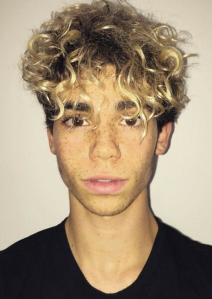 Cameron Boyce photo