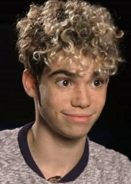 Cameron Boyce photo