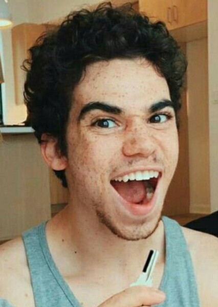 Cameron Boyce photo