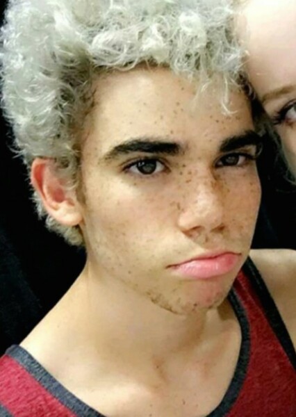 Cameron Boyce photo