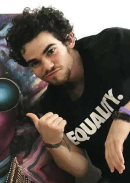 Cameron Boyce photo