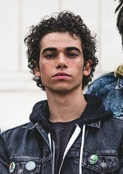 Cameron Boyce photo