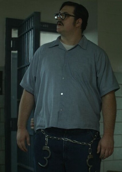 Cameron Britton photo