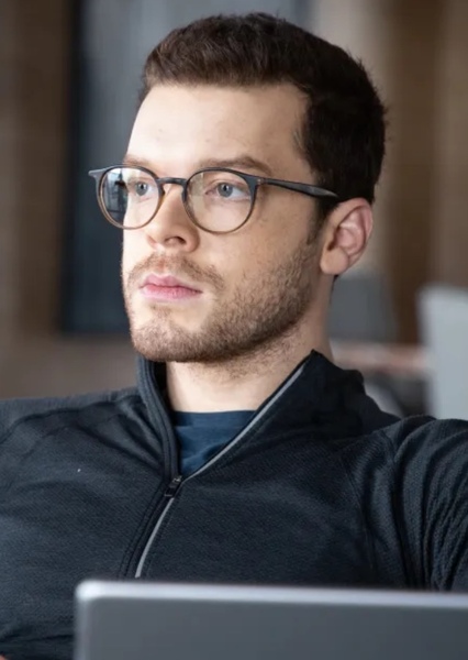 Cameron Monaghan photo