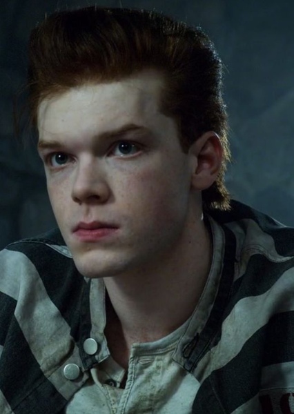 Cameron Monaghan photo