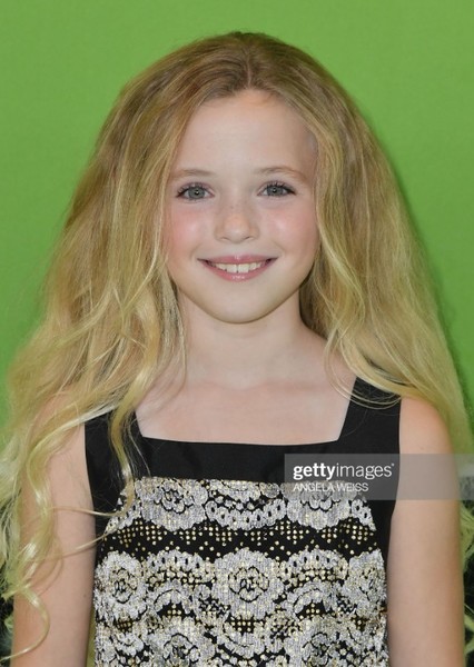 Cameron Seely Photo on myCast - Fan Casting Your Favorite Stories