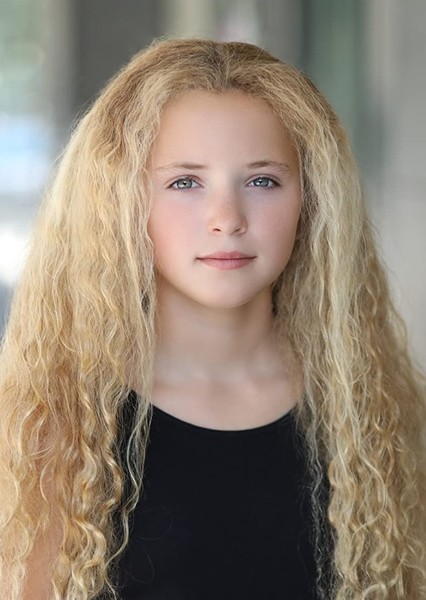 Cameron Seely photo