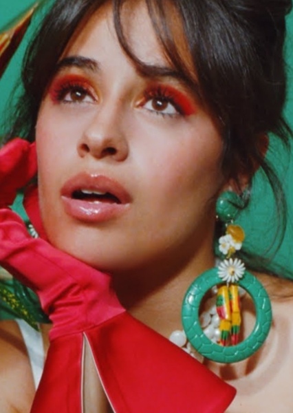 Camila Cabello photo