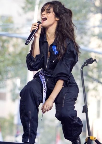 Camila Cabello photo
