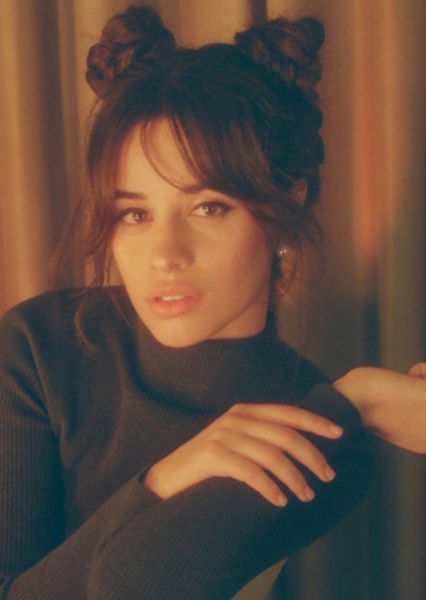 Camila Cabello photo