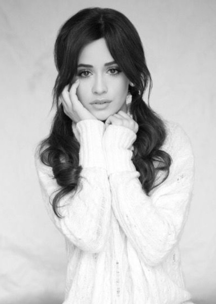 Camila Cabello photo