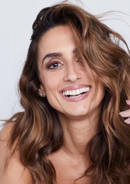 Camila Lucciola photo