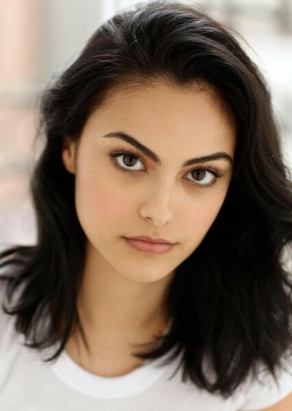 Camila Mendes