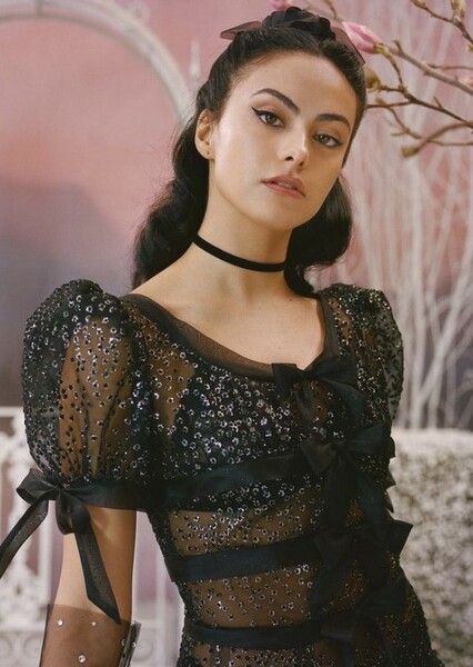 Camila Mendes photo