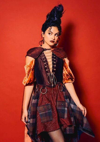 Camila Mendes photo