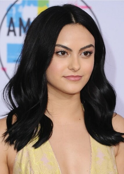 Camila Mendes photo