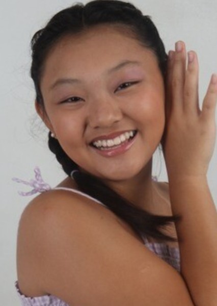 Camila Tanaka photo
