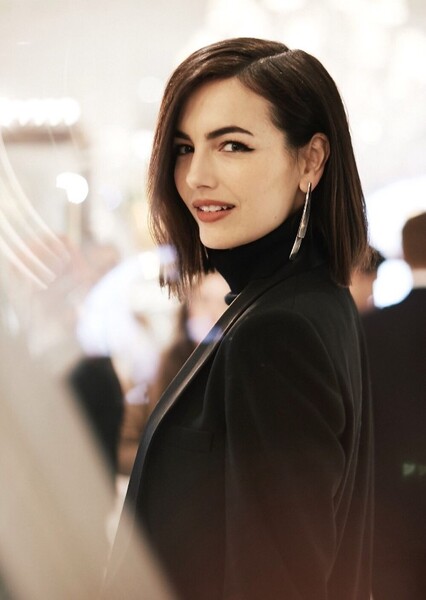 Camilla Belle