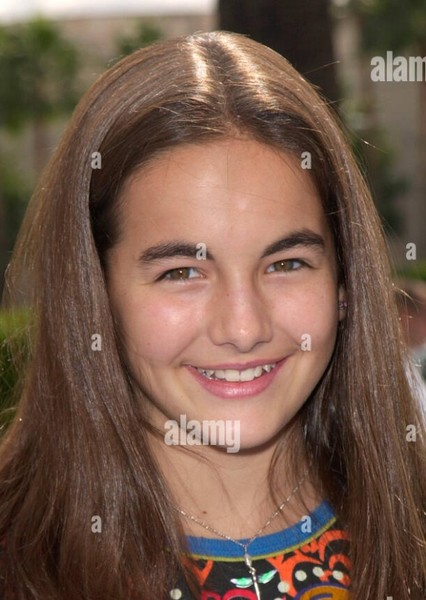 Camilla Belle photo