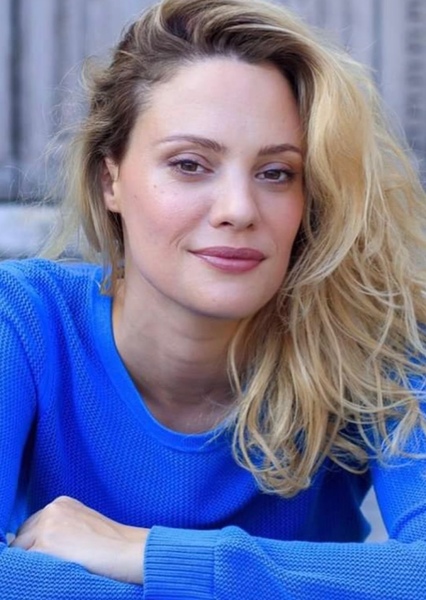 Camille De Pazzis photo