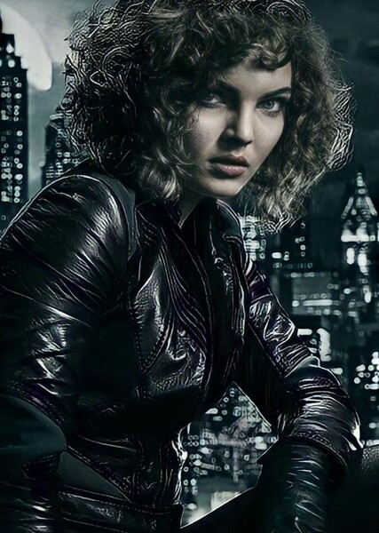 Camren Bicondova photo