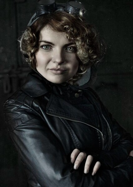 Camren Bicondova photo
