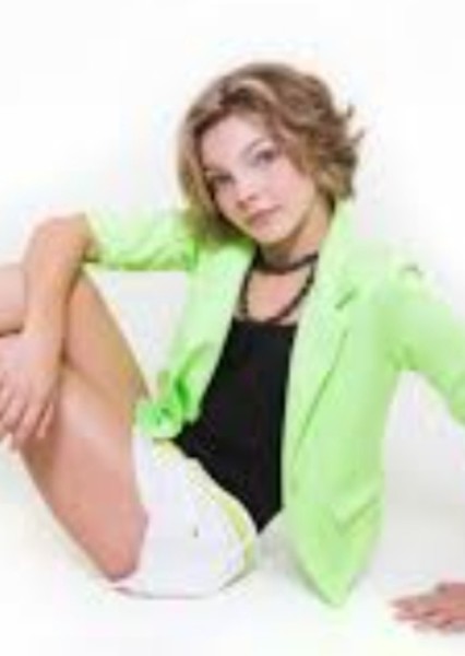 Camren Bicondova photo
