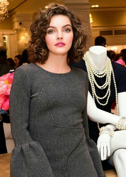 Camren Bicondova photo