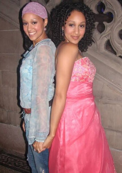Camryn and Alex (Twitches)