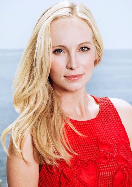 Candice King photo