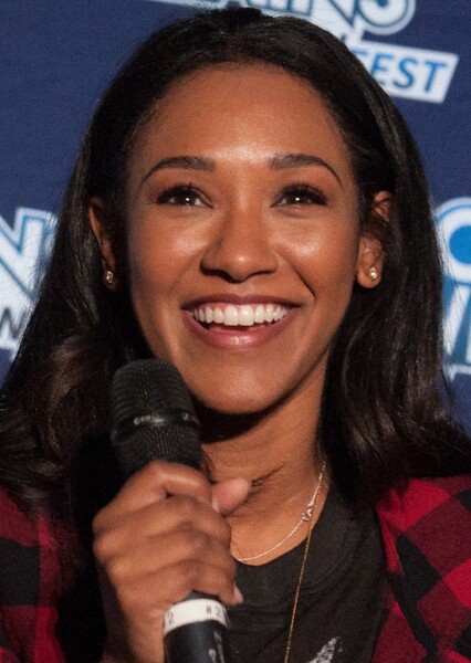 Candice Patton photo