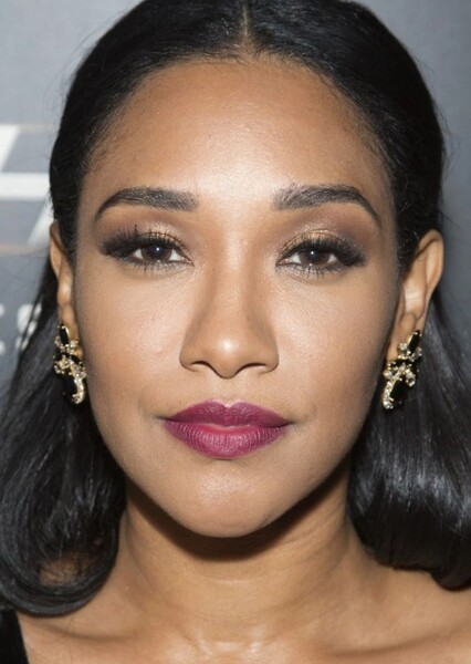 Candice Patton photo