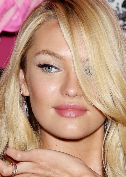 Candice Swanepoel photo