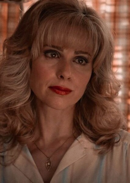 Cara Buono photo
