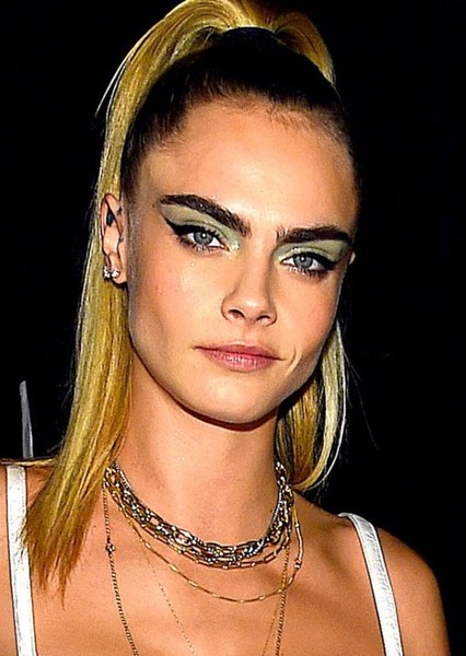 Cara Delevingne photo